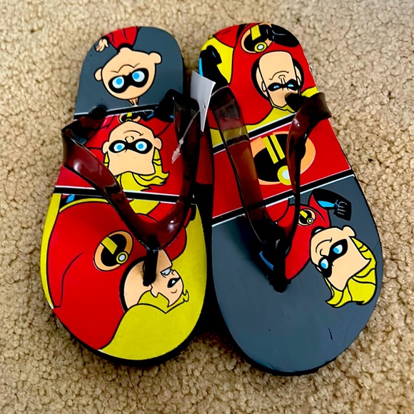 Incredibles slippers - Picture 1 of 1